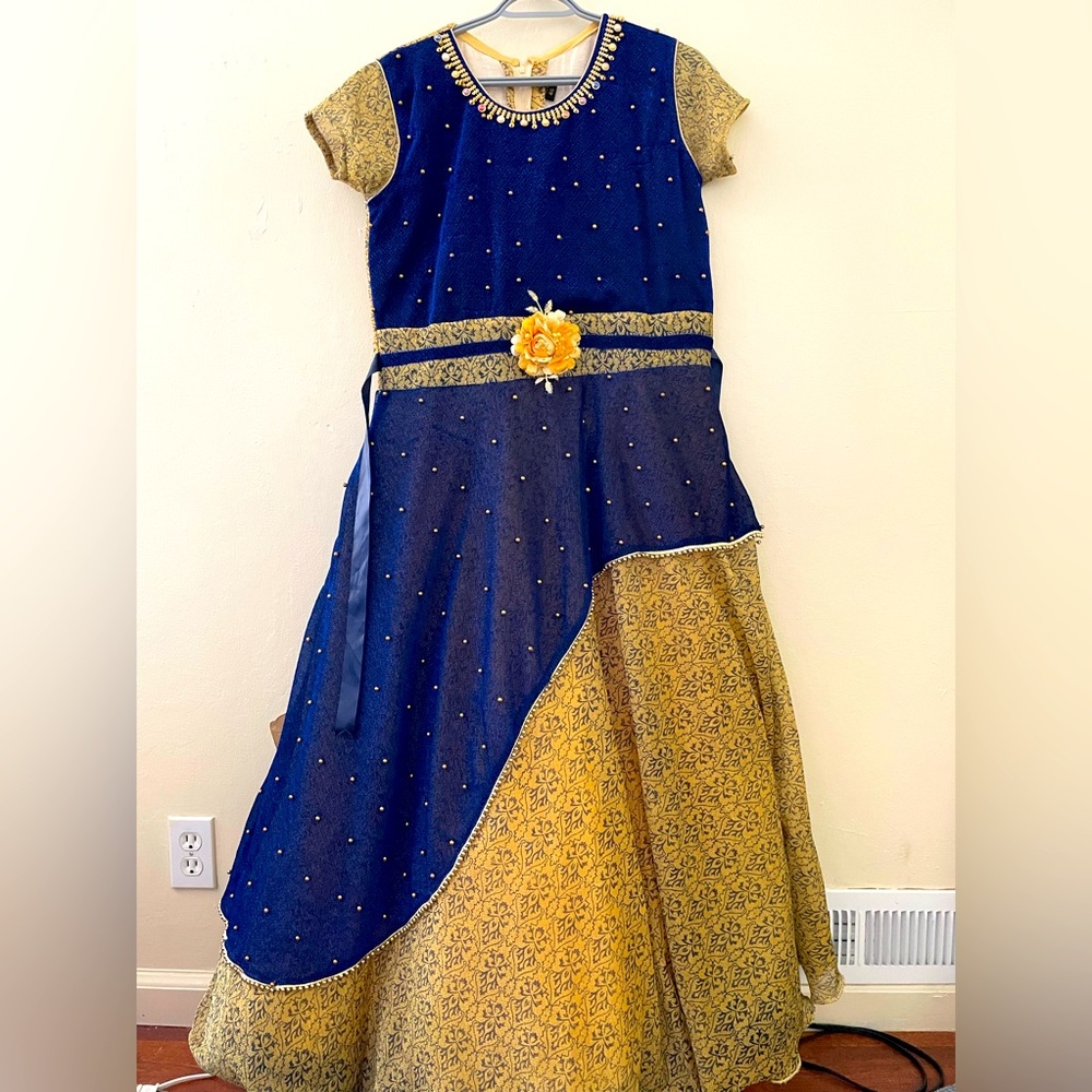 Long full gown for women